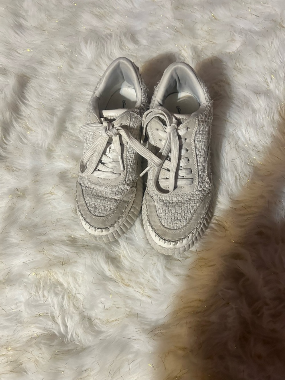 Universal Thread Cream Tweed Lace-Up Athletic Sneakers